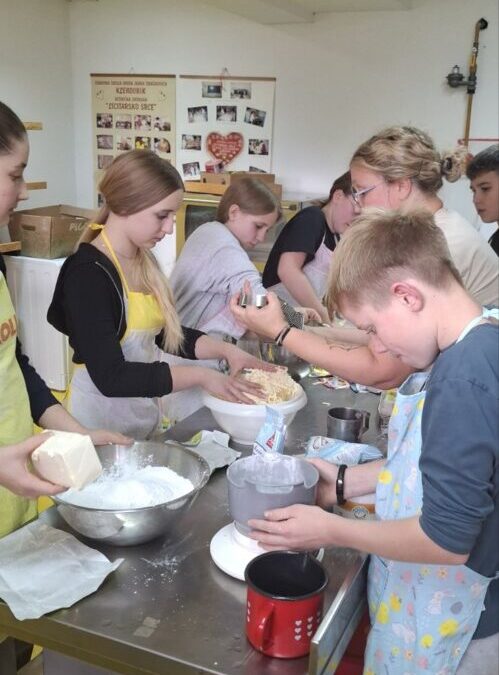 DAN JABUKA U NAŠOJ ŠKOLI